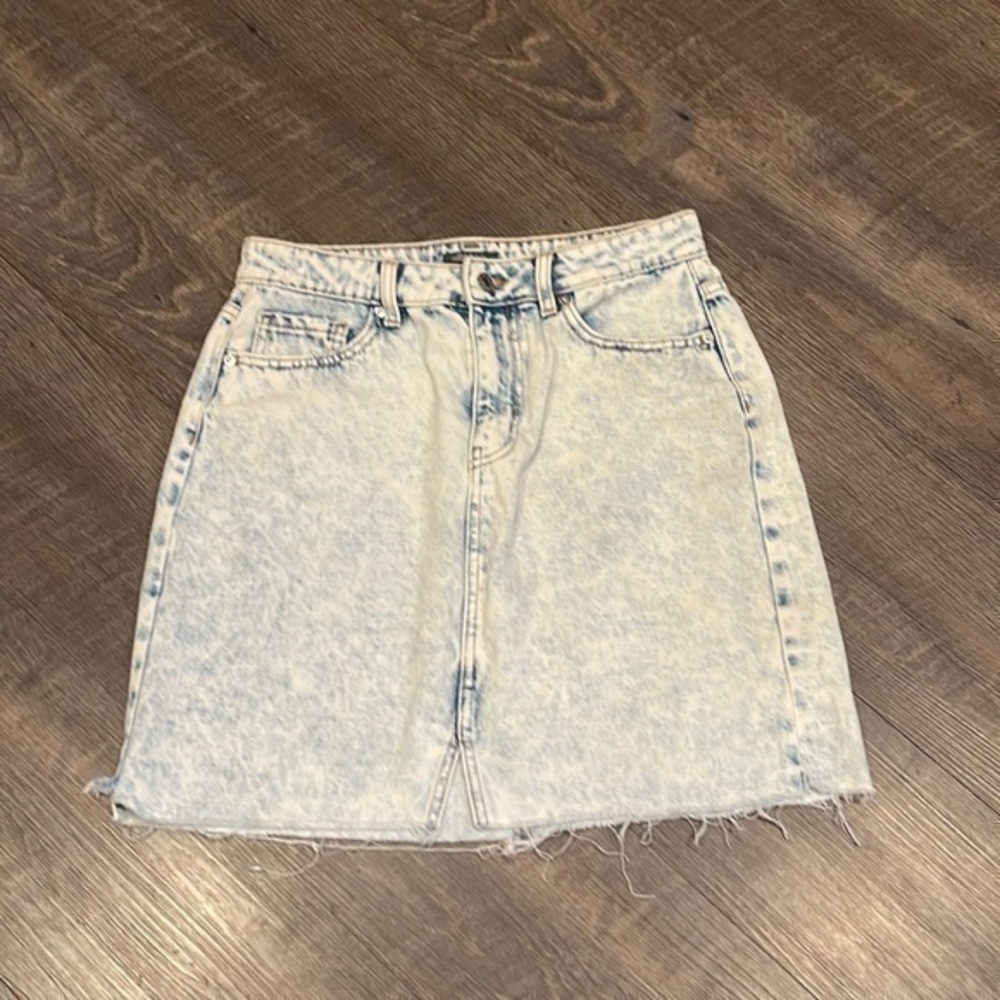 Wild Fable acid washed denim skirt